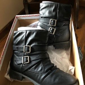 Meet your Posher, Lori